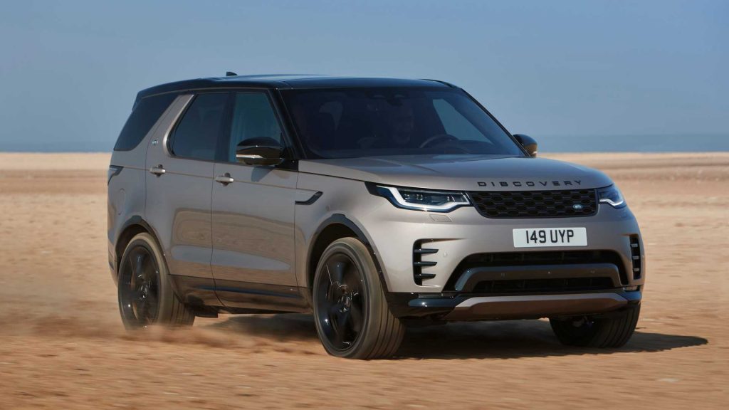 2021-land-rover-discovery-r-dynamic-exterior-front-quarter-off-road