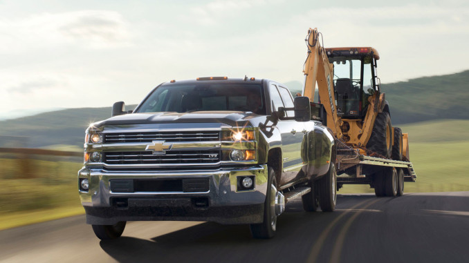 2015-Chevrolet-Silverado-3500HD-towing