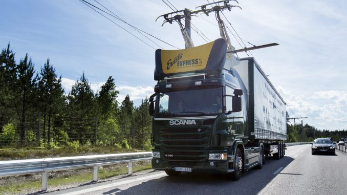 Electric road hybrid truck