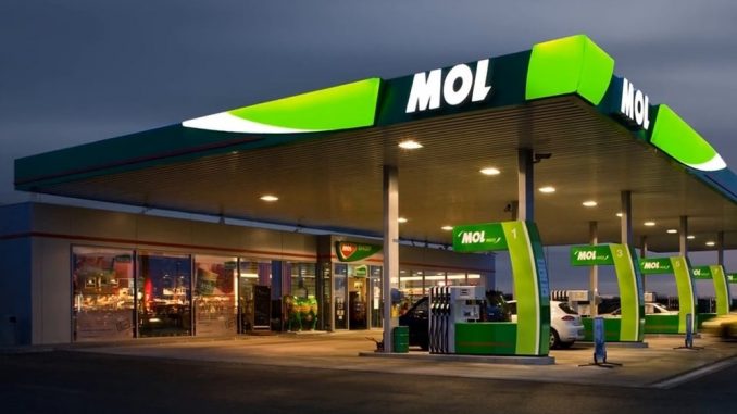 Mol(1)