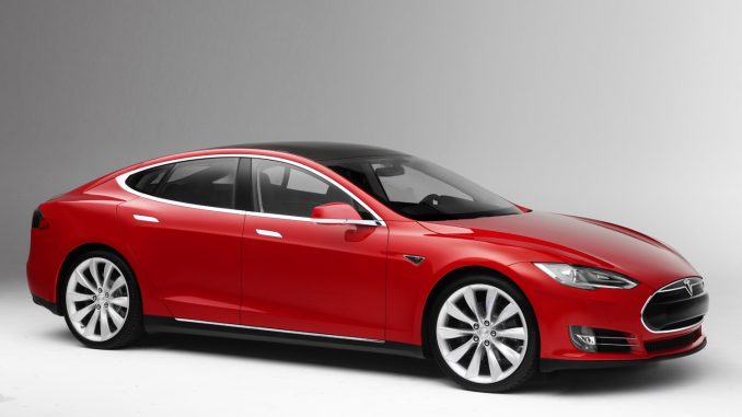 2013-tesla-model-s-front-three-quarter-1