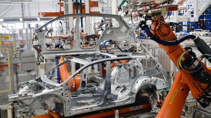 VW-Golf-Variant-2014-Produktion-Werk-Zwickau-02