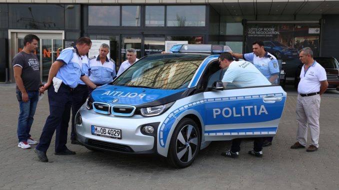 poli-ia-rom-nia-bmw-i3_2