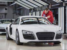 audi-r8-production_100487073_h-640x427