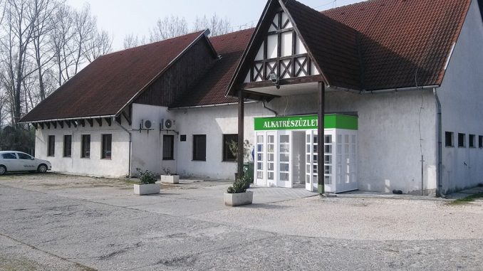 axial2 Axiál
