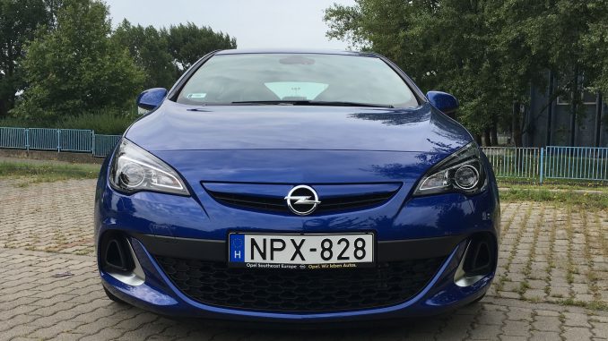 Opel Astra OPC