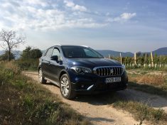 Suzuki S-Cross