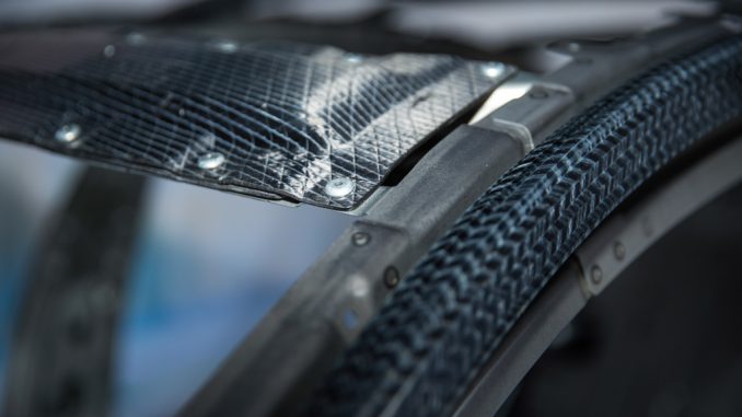 Carbon fiber details - 2016 BMW 7 Series