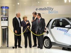 Bundeskanzlerin Merkel: Elektroauto-Projekt 2008