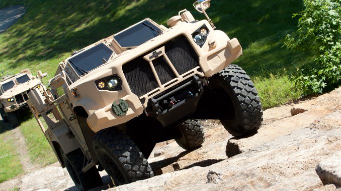 Oshkosh-JLTV-front-three-quarter-in-motion-14