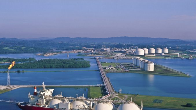 LNG Tanker