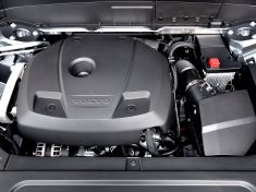 2017-volvo-xc90-engine