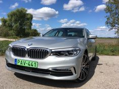 BMW 530e