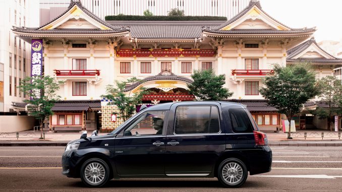 Toyota_JPN_Taxi_6