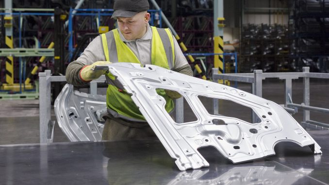 Production begins of the new Nissan LEAF in Europe