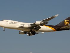 UPS_Boeing_747-400_in_Dubai_KvW