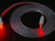 1200px-Fiber_optic_illuminated