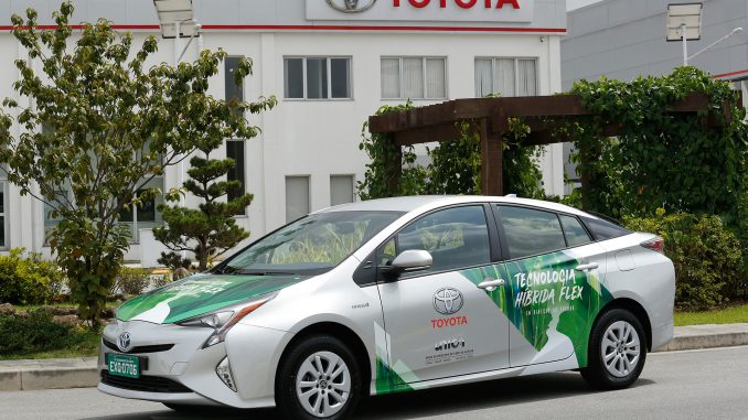 Toyota_hibrid_FFV_prototipus_2