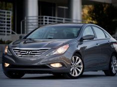 2012-hyundai-sonata-drivers-side-three-quarters