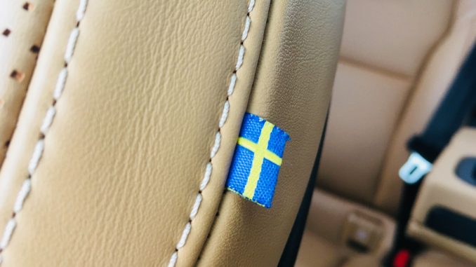 Volvo S90