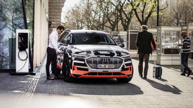Audi e-tron prototype: Audi City Berlin