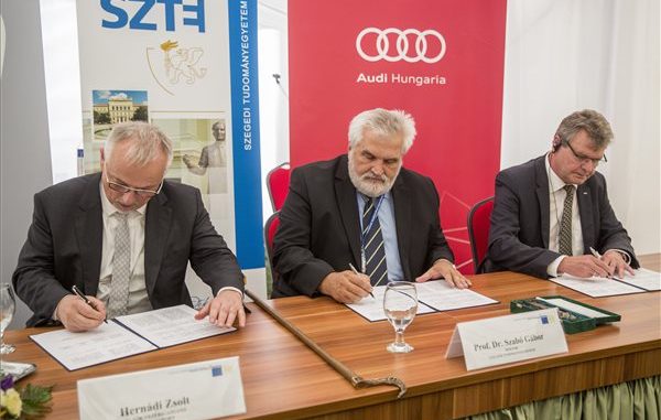 mol_audi_szte