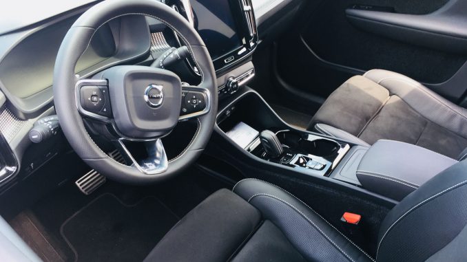 Volvo XC40