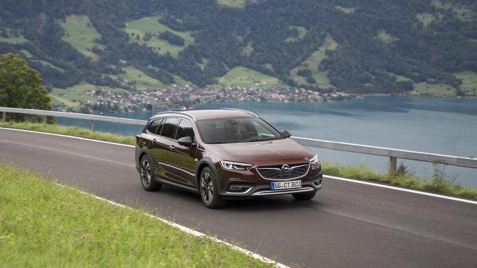 Opel Insignia Country Tourer