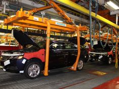 2014-chevrolet-impala-production-at-oshawa-assembly-01