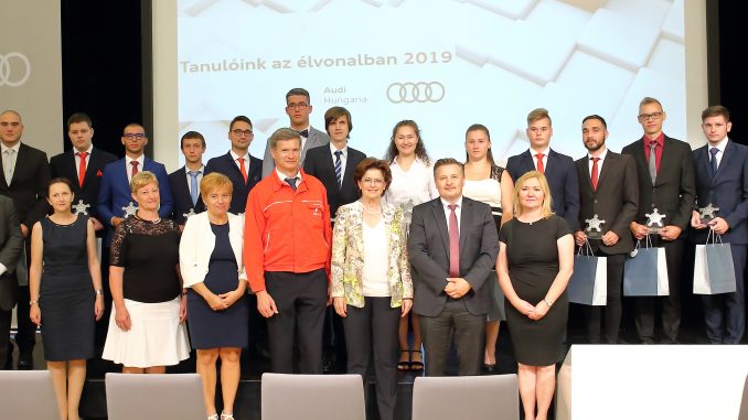 tanulok_audi
