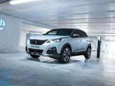 PEUGEOT_3008PHEV_HY4_2