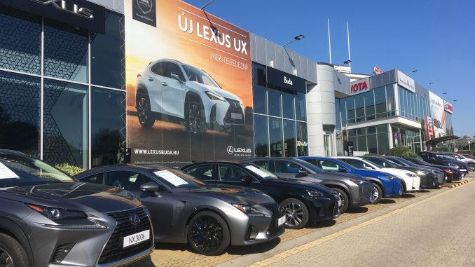 autópiac, Lexus, Toyota, autó,