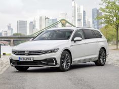 The new Volkswagen Passat GTE Variant