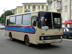 Ikarus_211_-_Kyiv_June2006