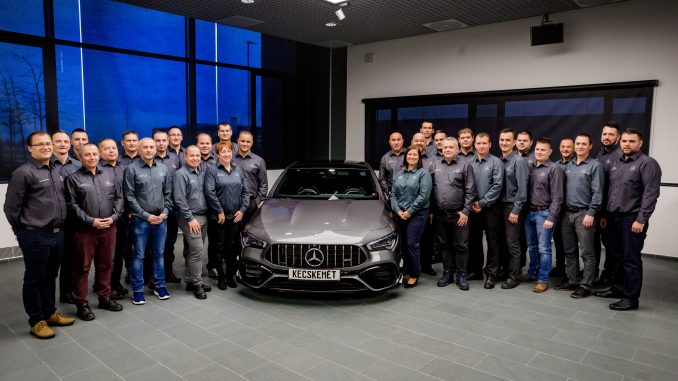 20191211_Harminc uj vegzos a MercedesBenz ipari muvezeto kepzesi programjaban_3