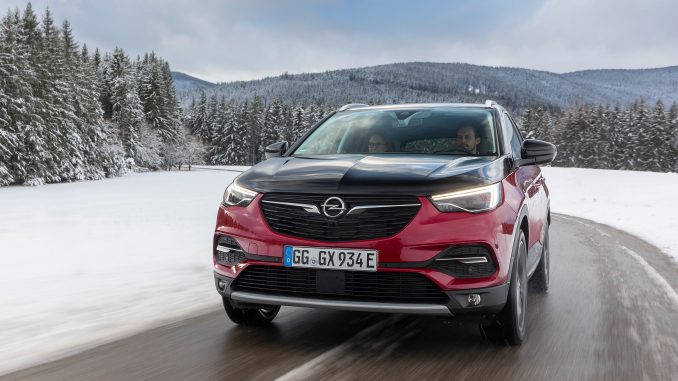 Opel Grandland X Hybrid4