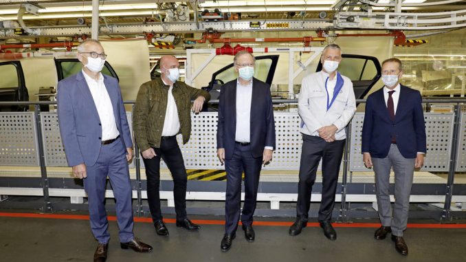 Production at Volkswagen in Wolfsburg begins again