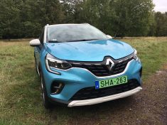 Captur e-tech