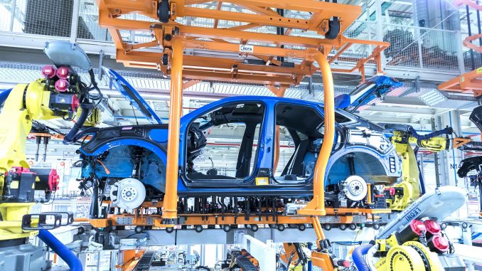 audi_gyar_2020_q3_phev
