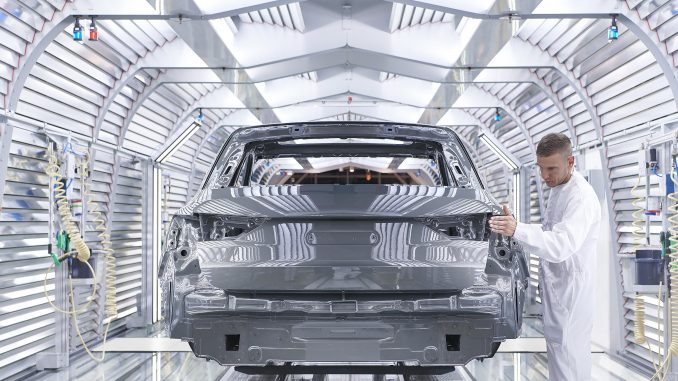 audi_hungaria_lakkozo2 lakkozó