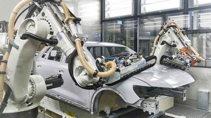 audi_hungaria_lakkozo lakkozó, Merkel, Audi Hungaria