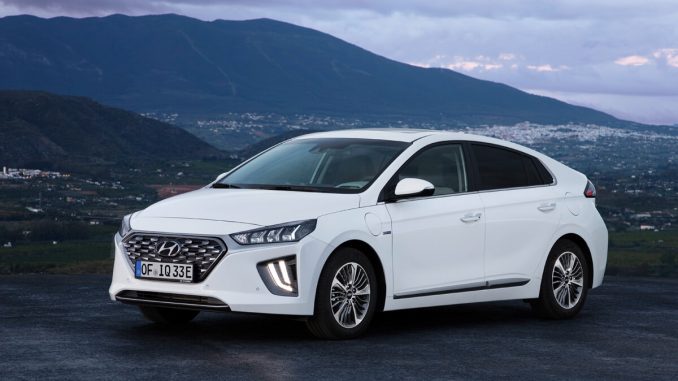 new-hyundai-ioniq-plug-in-05