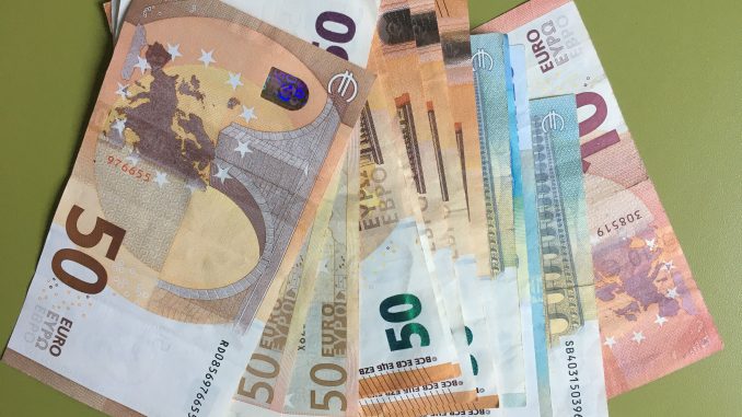 euro_bankjegyek átlagbér, euró, árak