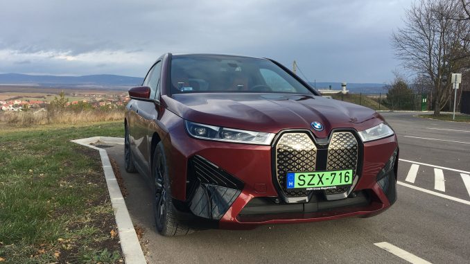 bmwix6 BMW iX