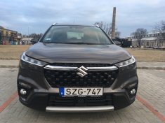 Suzuki S-Cross, hazai,