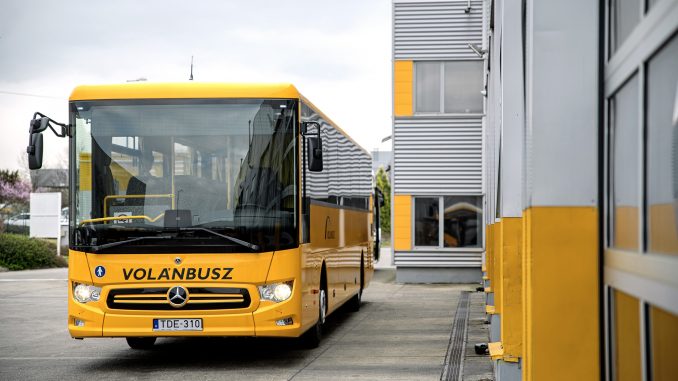 Mercedes_Benz_Intouro_M_Volanbusz_20220406_02 Volánbusz