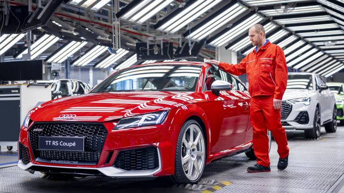 TT-gyártás_2023 Audi TT