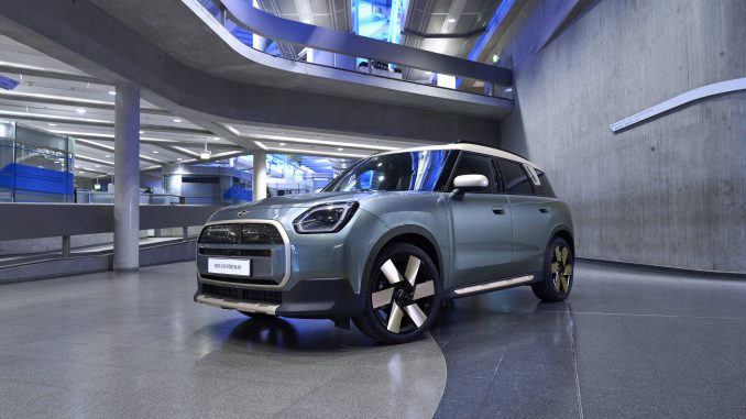 P90531620_highRes_mini-countryman-prod Countryman