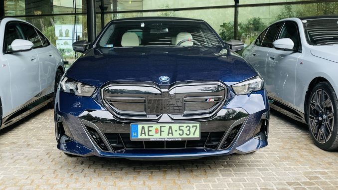 bmwi5_1 BMW i5 M60