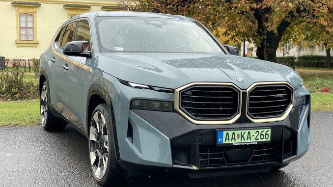 xm_3 BMW XM
